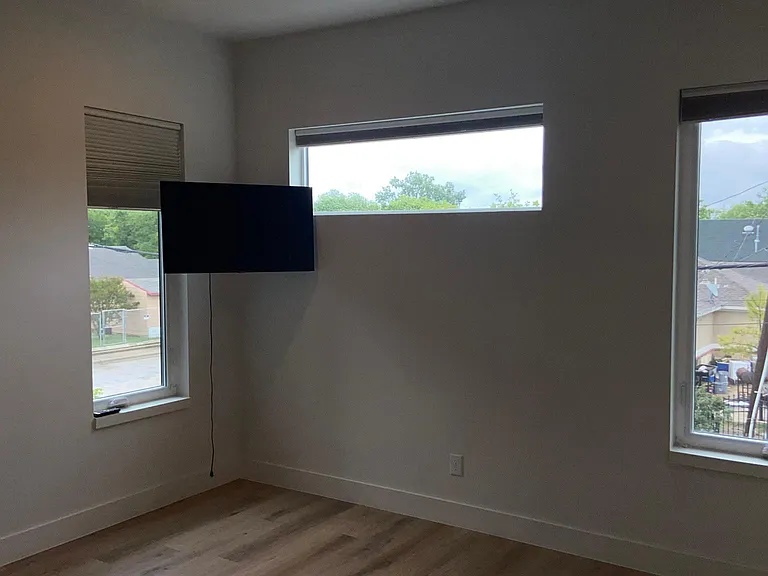 3525 Rutz St — Photo 11