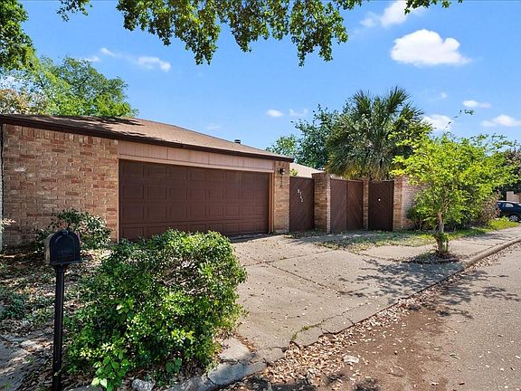 2nd image of 8342 Silvan Wind Ln