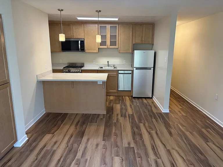 101 Broderick St #305 — Photo 3