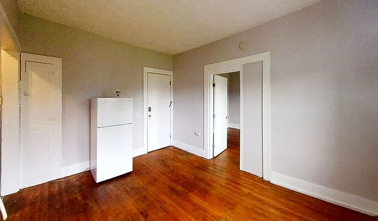2005 Dewey Ave #7 — Photo 10