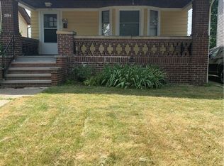 3584 Menlo Rd, Shaker Heights, OH 44120