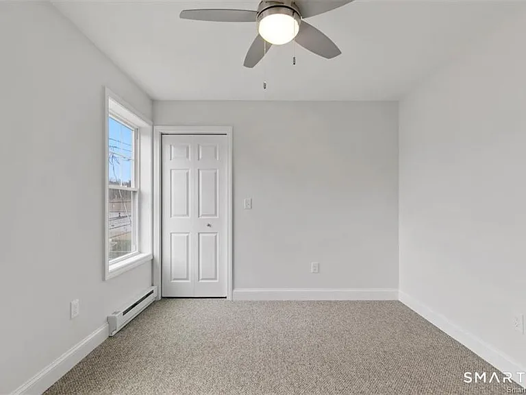 1091 Whalley Ave #B — Photo 9
