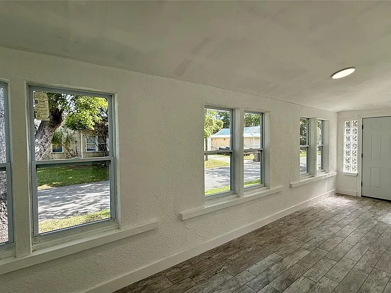 701 New York Ave — Photo 10