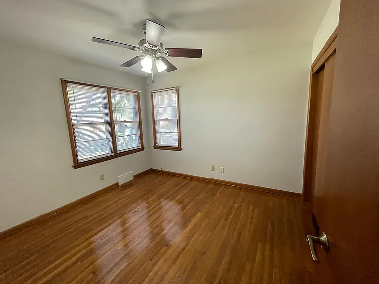 103 Robert St — Photo 19