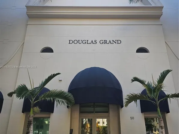 50 Menores Ave APT 828, Coral Gables, FL 33134