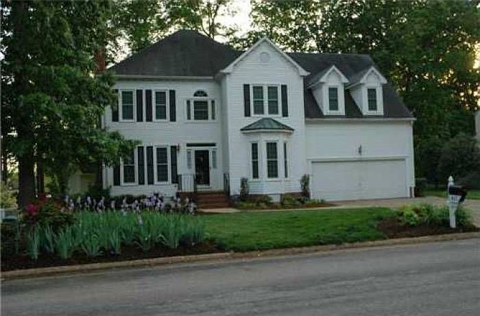 2nd image of 407 Coach Hovis Dr