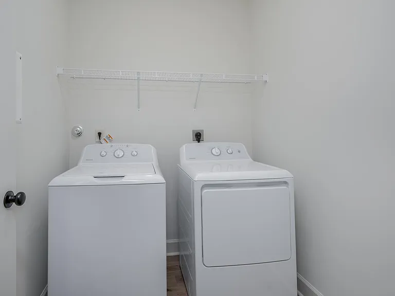 801 Stonebrook Ln — Photo 21