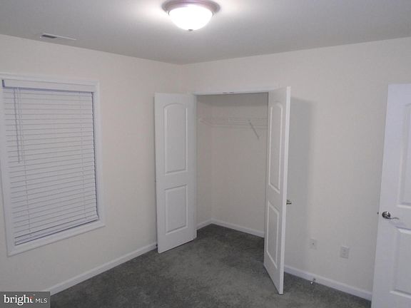 5th image of 128 Amanda Ave #500-000