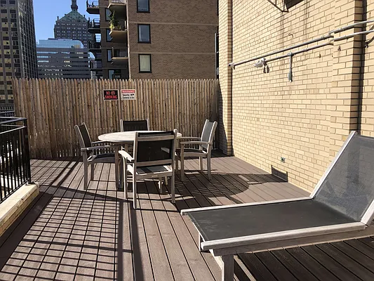 Rented by Nock Realty | media 28