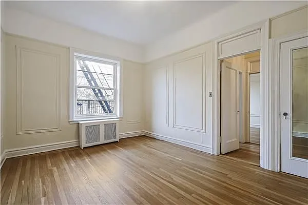 Sold by Avenue Sotheby's International Realty | media 21