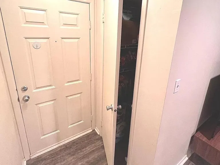 312A Mitten Ln #312A — Photo 1