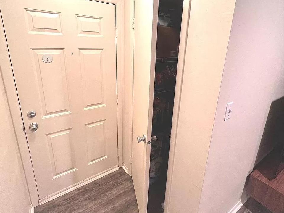 1st image of 312A Mitten Ln #312A