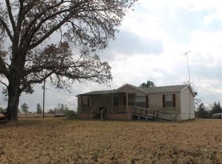 2521 County Road 3204, Omaha, TX 75571