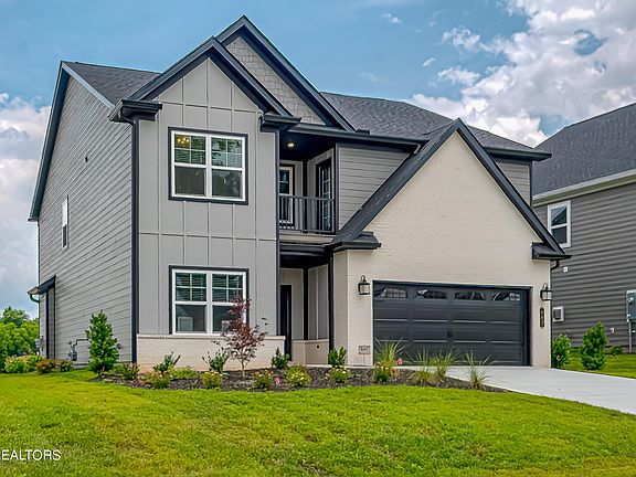 2nd image of 102 Thomas Pointe Ln
