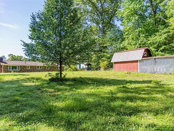3rd image of 3786 Alabama Hwy NW