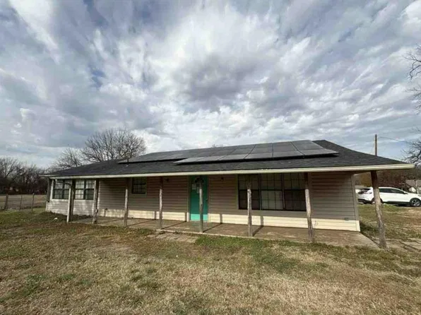 312 S Jernigan St, Bells, TX 75414