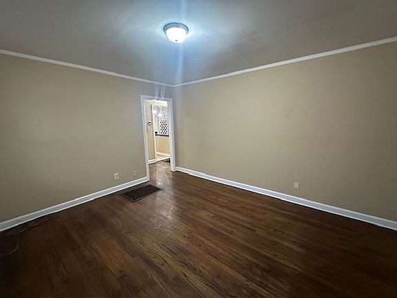 4th image of 3540 Millington Rd