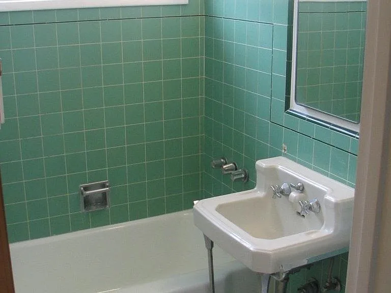 3310 Effie St — Photo 13