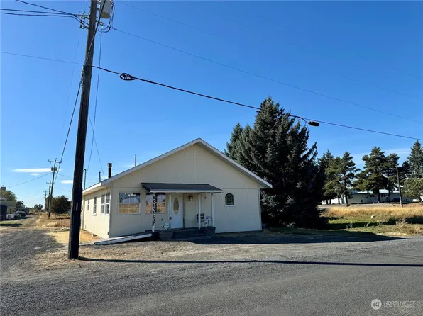 155 NE Adams Street, Creston, WA 99117