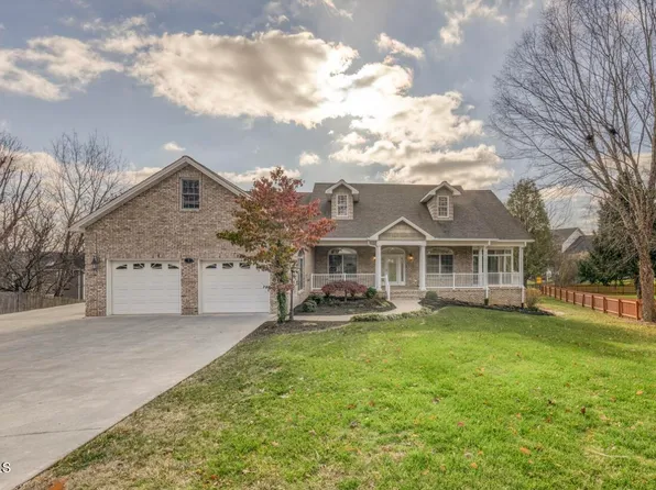 5 Pine Timbers Ct, Johnson City, TN 37604