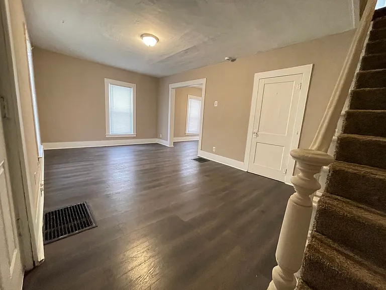 16 Victory Ct — Photo 3