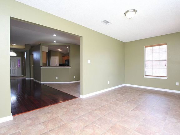 5th image of 6462 Sarasota St