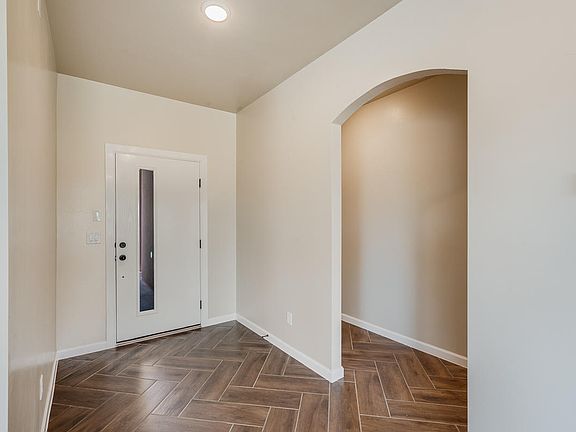 5th image of 193 Flor Cama Ln