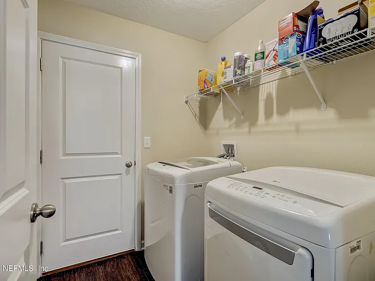 11168 Watkins Ct — Photo 38