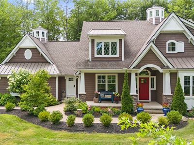 8850 Hikers Trl, Chardon, OH, 44024