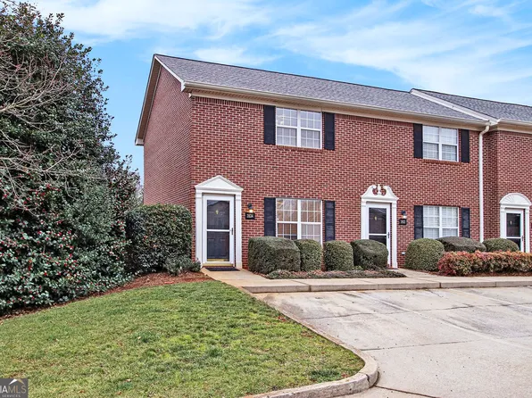 2834 Florence Dr, Gainesville, GA 30504