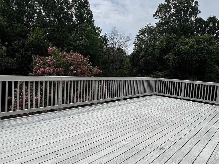 16 Emerald Dr — Photo 19