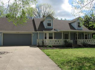 1100 W Colchester Rd, Columbia, MO 65202