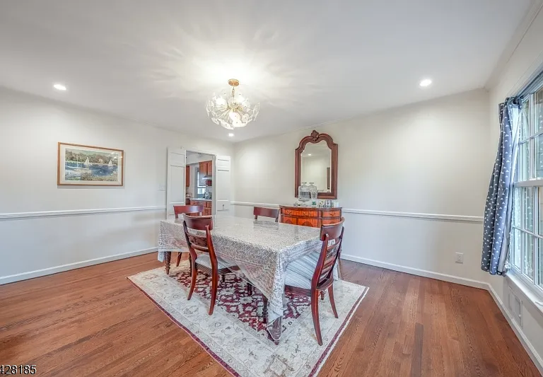 193 Lafayette Ave — Photo 12