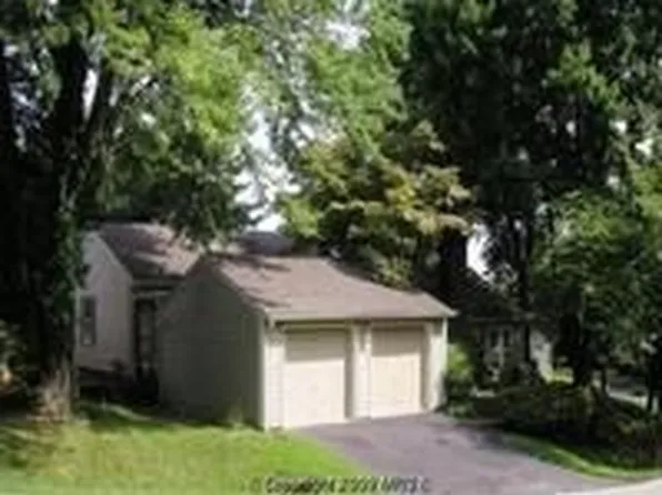 20066 Doolittle St, Montgomery Village, MD 20886