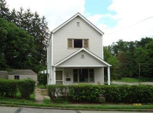 7 Stewart Station Dr, Trafford, PA 15085