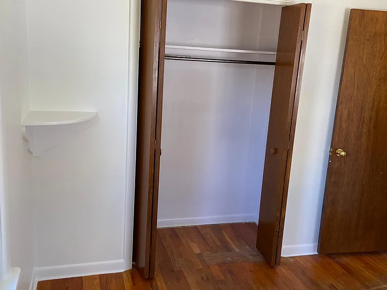 Northeast room & large closet