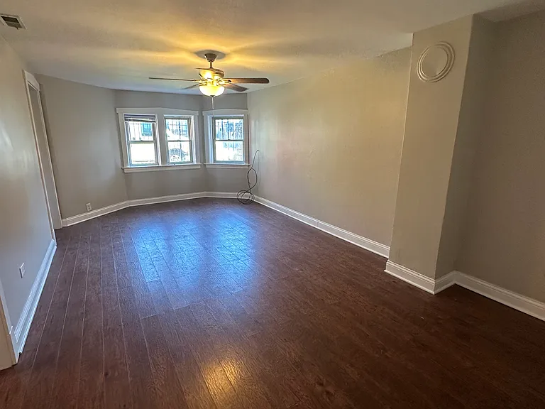 3609 W Diversey Ave #BASEMENT — Photo 12