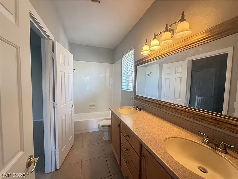 209 Depaul Ct — Photo 10