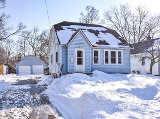 1438 Walnut St NE, Grand Rapids, MI 49503