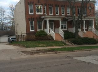 1614 E 3rd St, Duluth, MN 55812