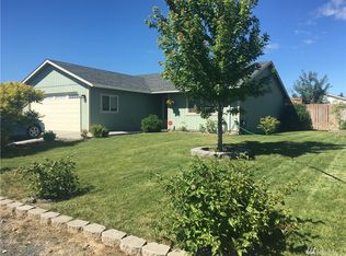 741 K St SE, Ephrata, WA 98823