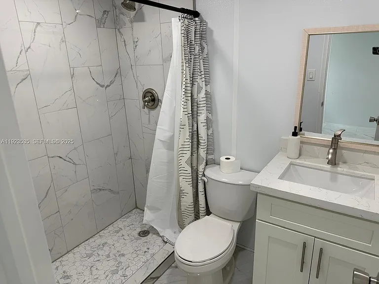 30705 SW 194th Ave — Photo 6
