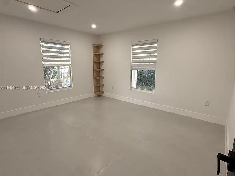 4430 NW 1st Ave — Photo 28