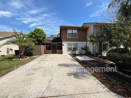 517 Carambola Ave Photo 1