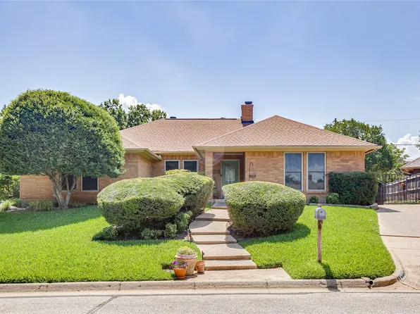 4322 Waycross Dr, Arlington, TX 76016