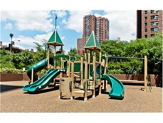 Sold by Douglas Elliman | media 35