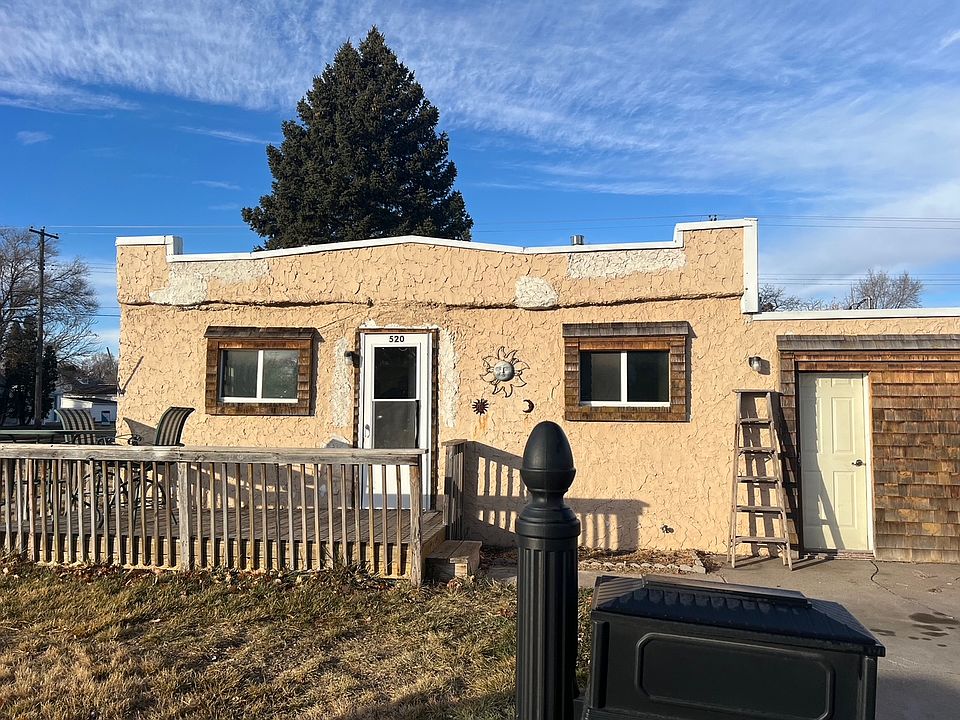 1st image of 520 S Cottonwood St