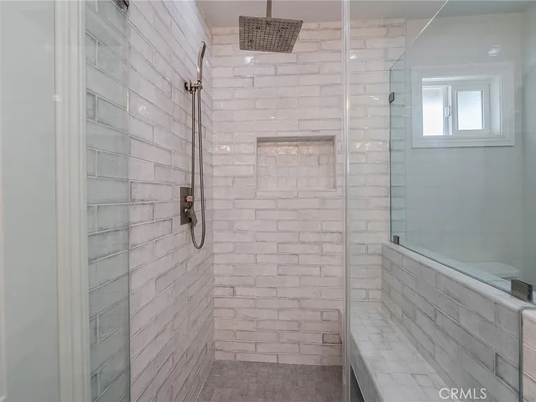 2003 Nelson Ave #2 — Photo 16