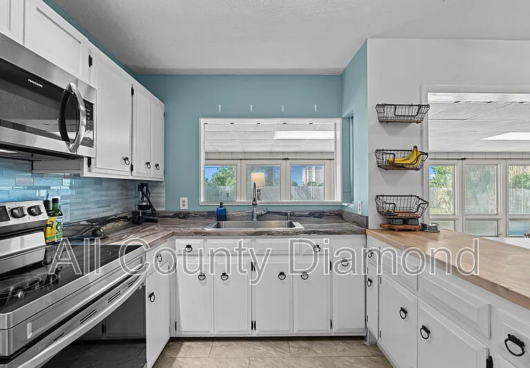 136 Colina Cir — Photo 10