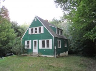 886 Forest Rd, Alstead, NH 03602